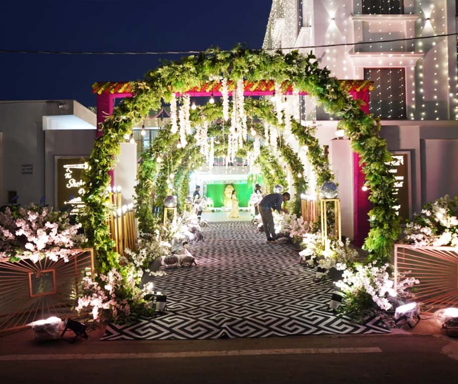 Royal Guest Welcome